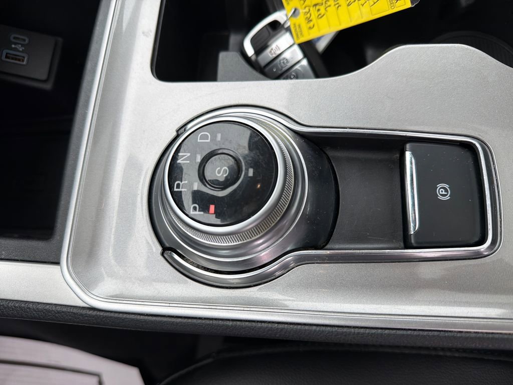 Used 2023 Ford Edge SEL w/ Convenience Package image 23