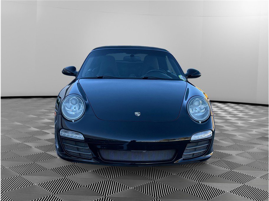 Used 2010 Porsche 911 Carrera 4S image 8