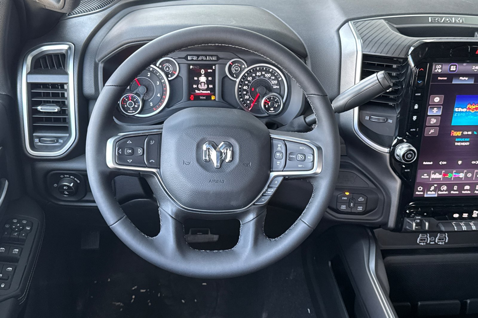 New 2026 RAM 2500 Big Horn AWD/4WD image 13
