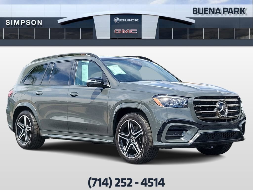 Used 2026 Mercedes-Benz GLS 450 4MATIC image 1