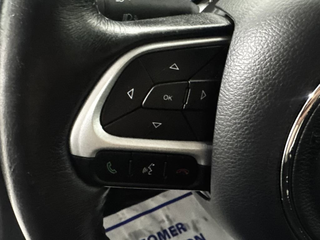 Used 2021 Jeep Renegade Latitude w/ Convenience Group image 5