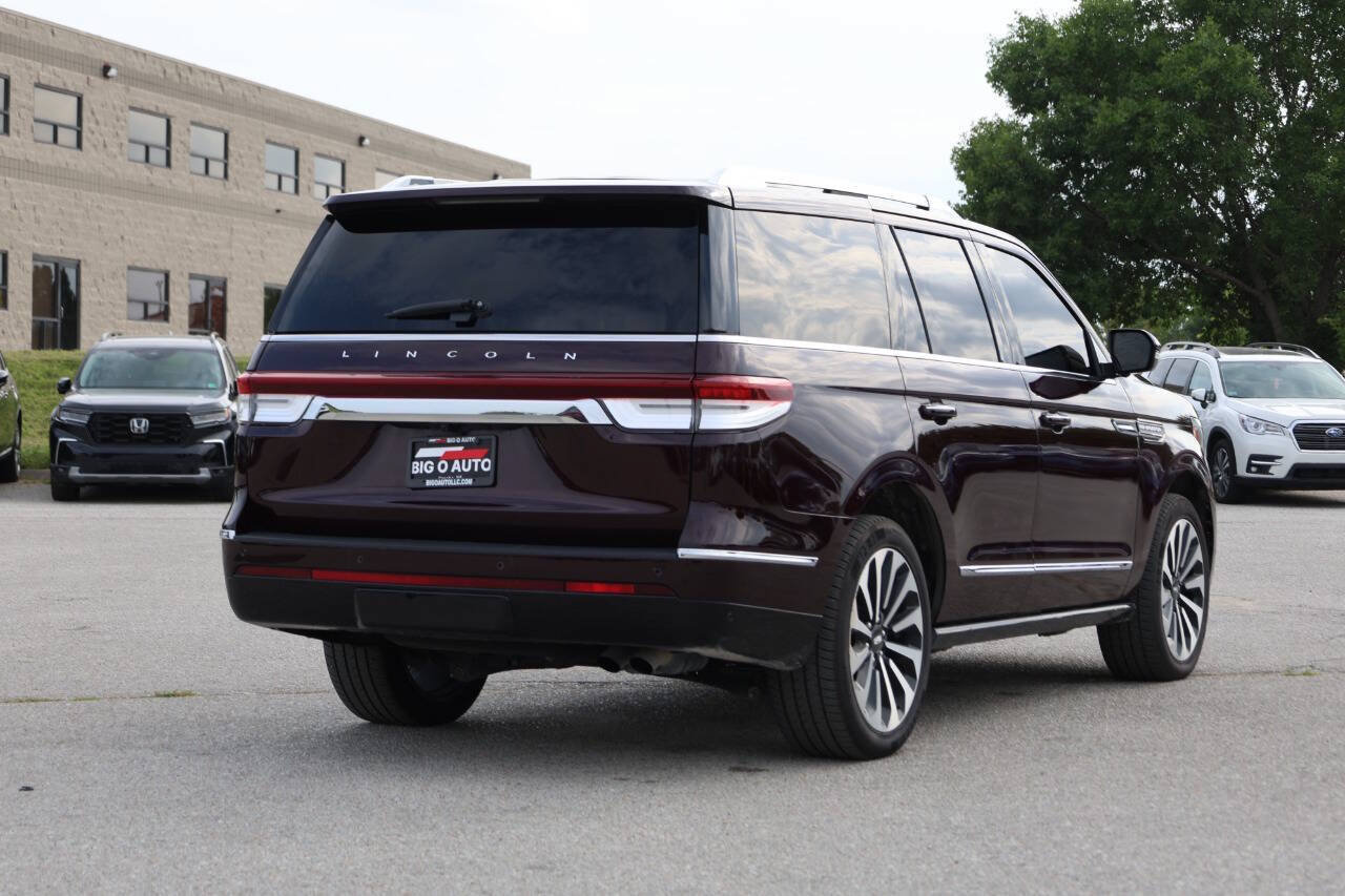 Used 2023 Lincoln Navigator Reserve AWD/4WD image 9