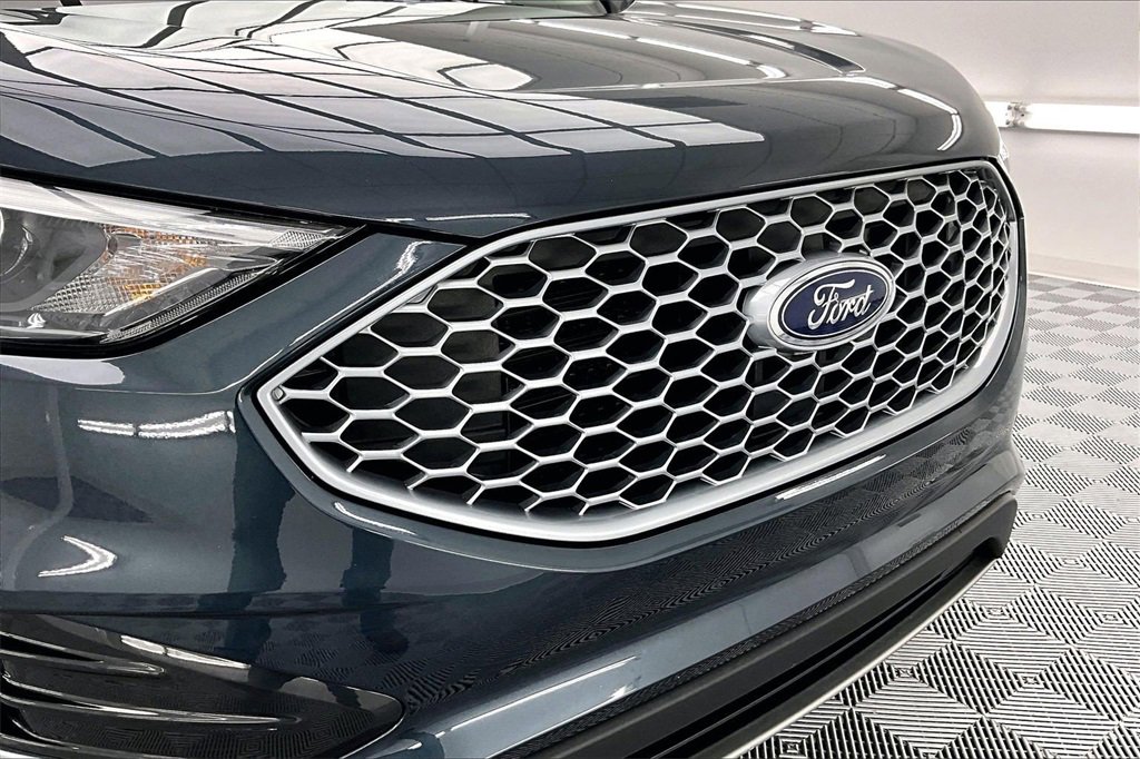 Used 2024 Ford Edge SEL w/ Convenience Package image 28