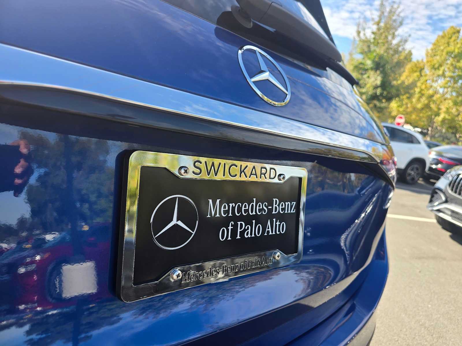 Used 2024 Mercedes-Benz GLC 300 4MATIC image 13