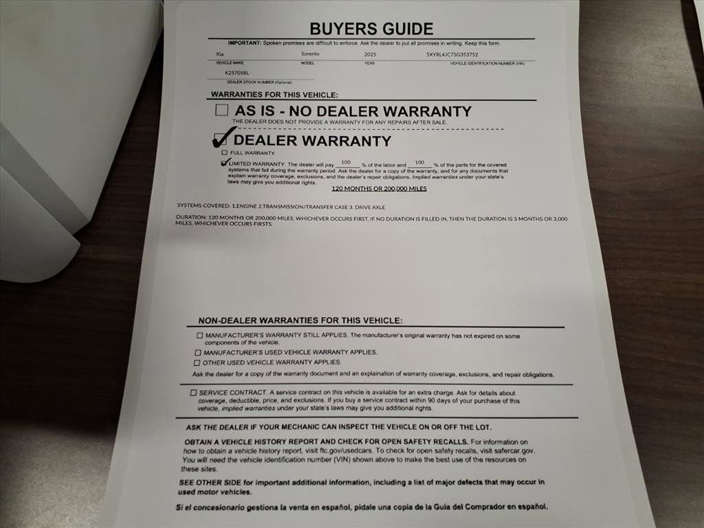 Used 2025 Kia Sorento S w/ Panoramic Sunroof Package FWD image 32