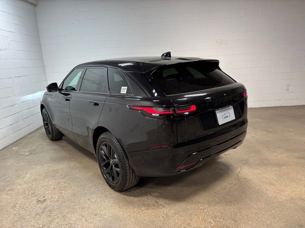 New 2026 Land Rover Range Rover Velar Dynamic SE image 9