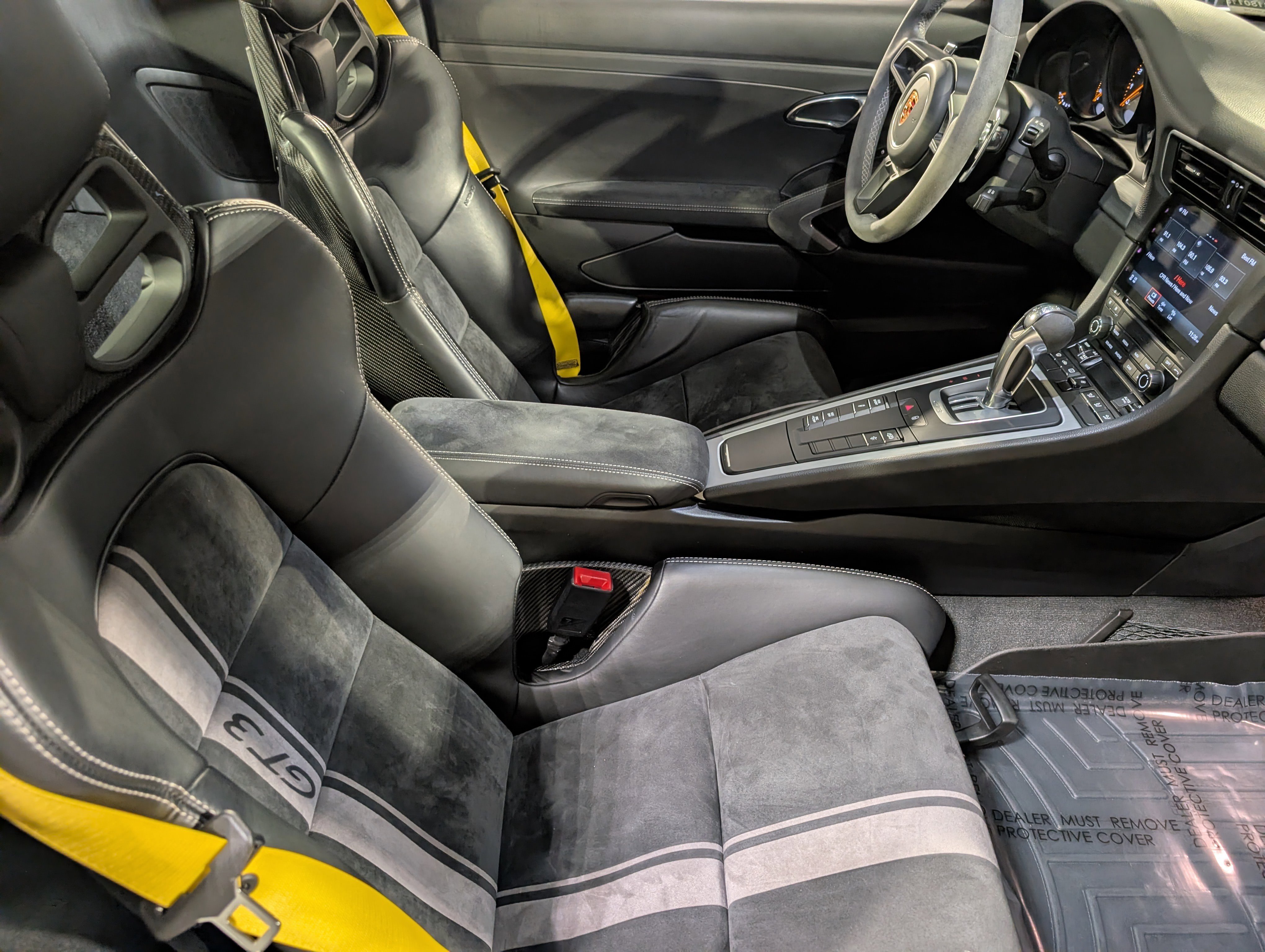 Certified 2018 Porsche 911 GT3 RWD image 28