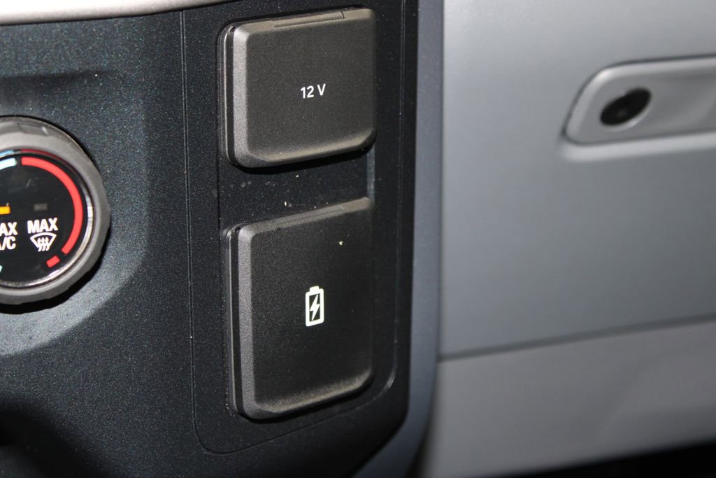 Used 2023 Ford F150 XLT w/ XTR Package image 42