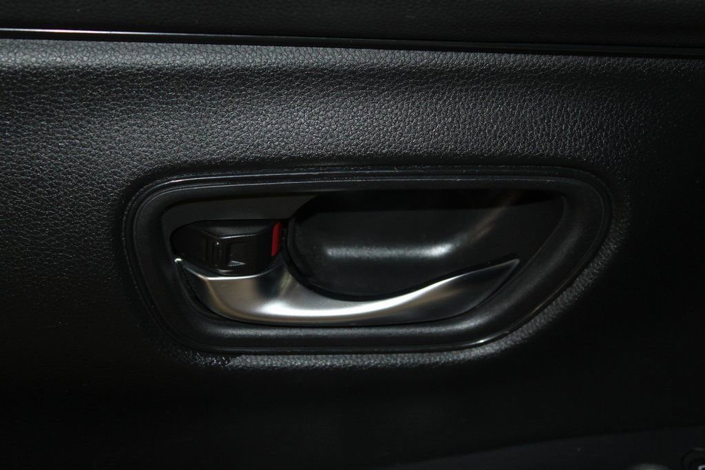 Used 2023 Honda HR-V Sport image 8