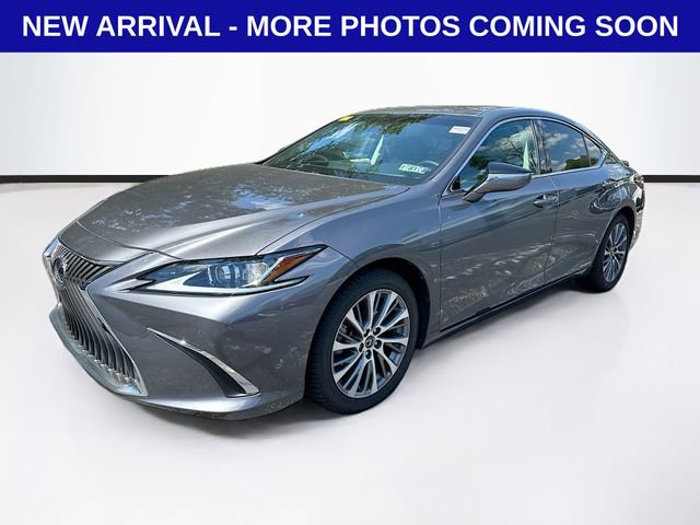 Used 2021 Lexus ES 300h w/ Premium Package FWD image 3
