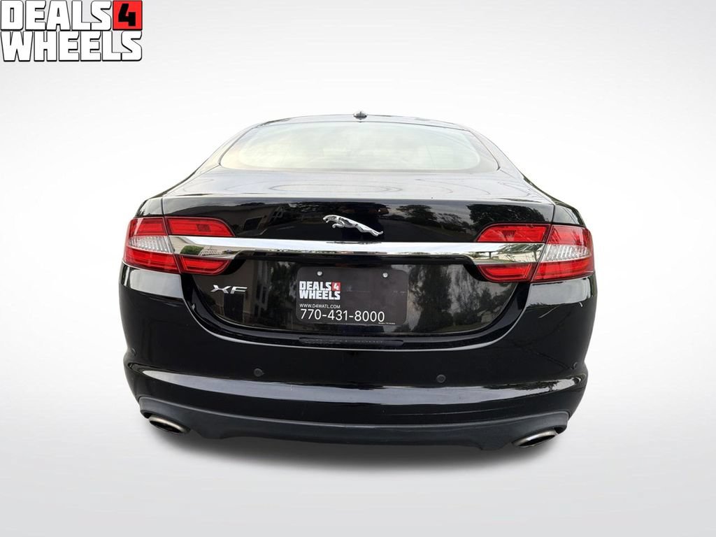 Used 2012 Jaguar XF RWD image 4