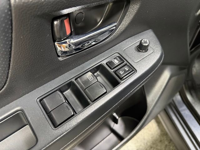 Used 2014 Subaru Crosstrek 2.0i Limited AWD/4WD image 18