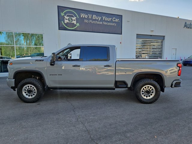 Used 2024 Chevrolet Silverado 2500 LTZ w/ LTZ Plus Package AWD/4WD image 8