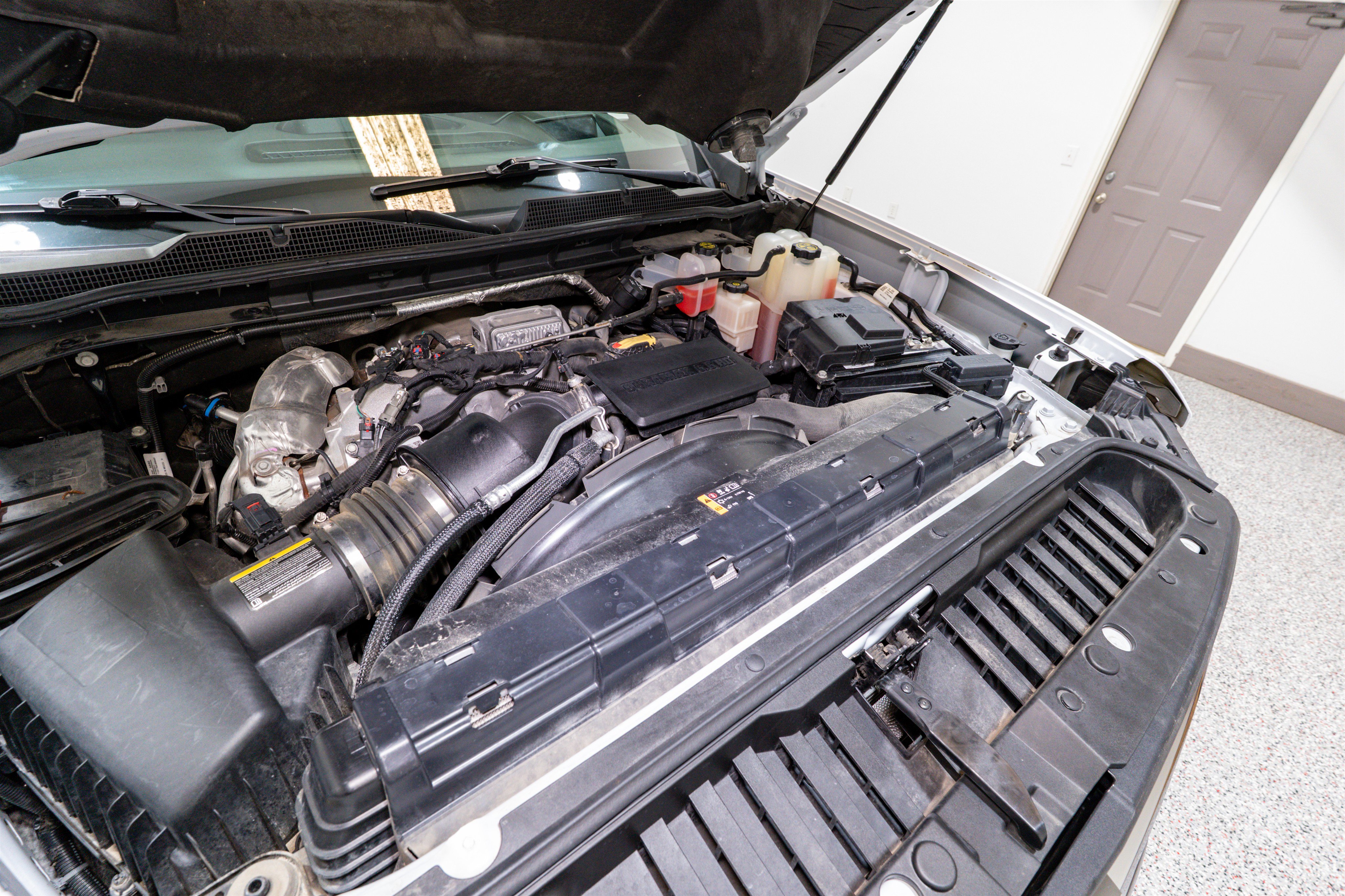 Used 2023 Chevrolet Silverado 3500 High Country image 41