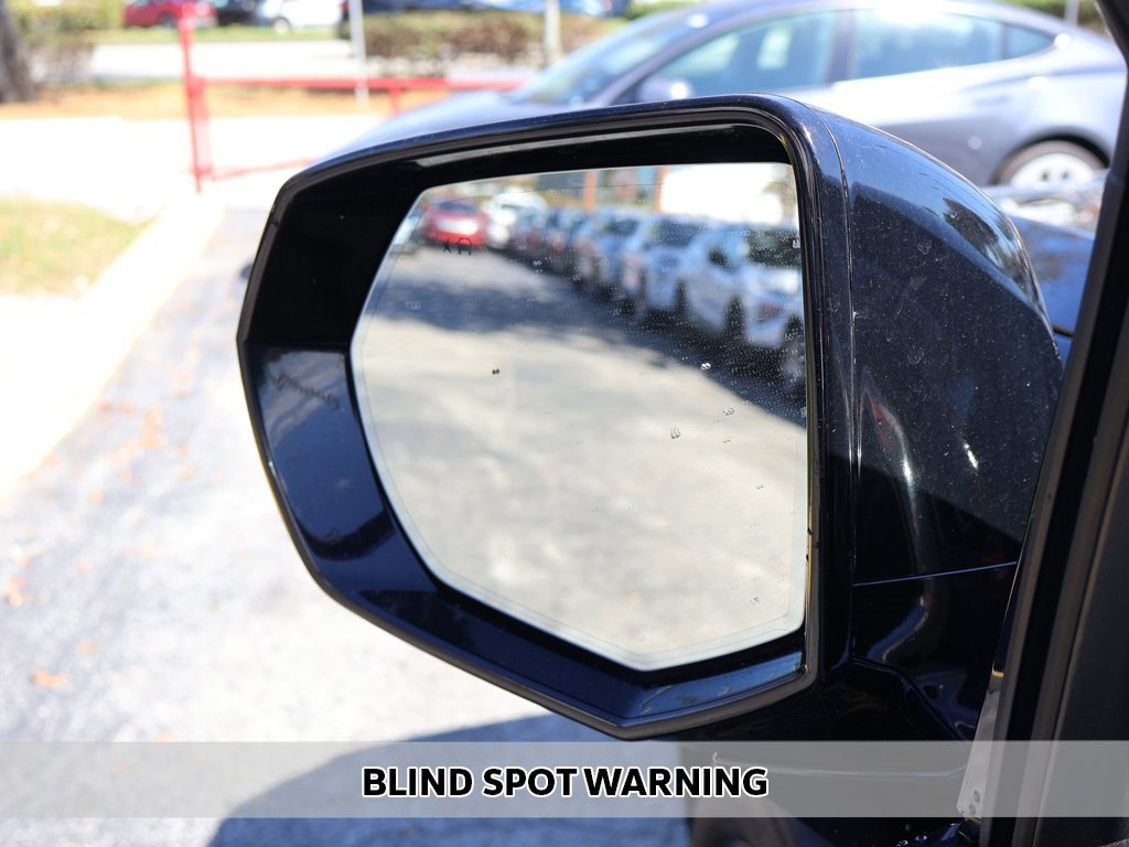 Used 2021 Cadillac Escalade Premium Luxury Platinum image 9