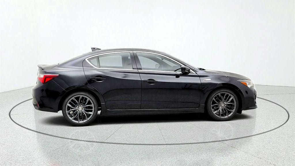 Used 2020 Acura ILX w/ Technology Plus & A-SPEC FWD image 4