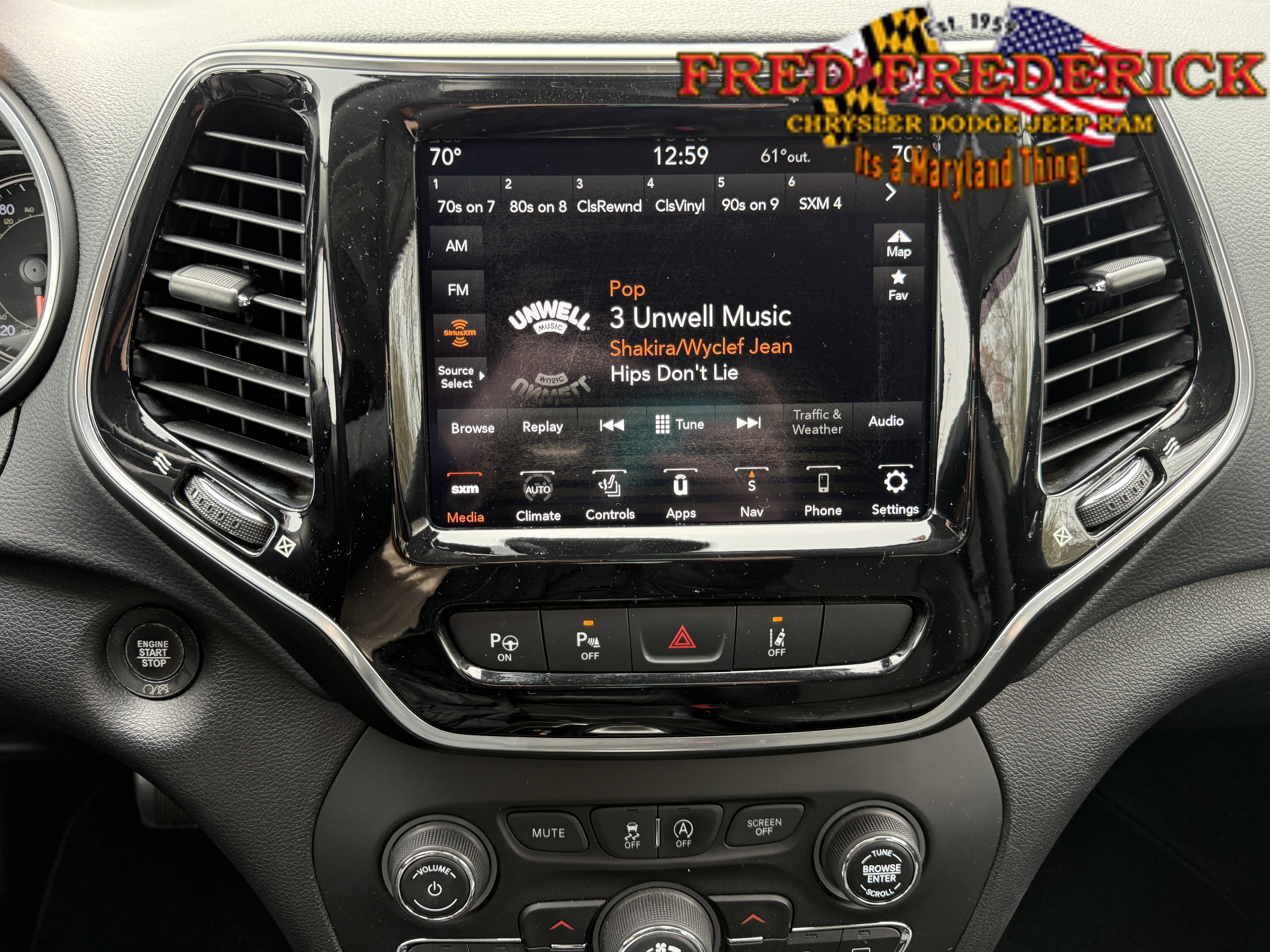 Used 2020 Jeep Cherokee Limited w/ Technology Group image 12