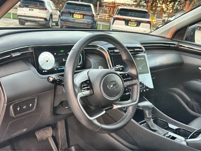 Used 2024 Hyundai Tucson SEL w/ Convenience Package FWD image 10