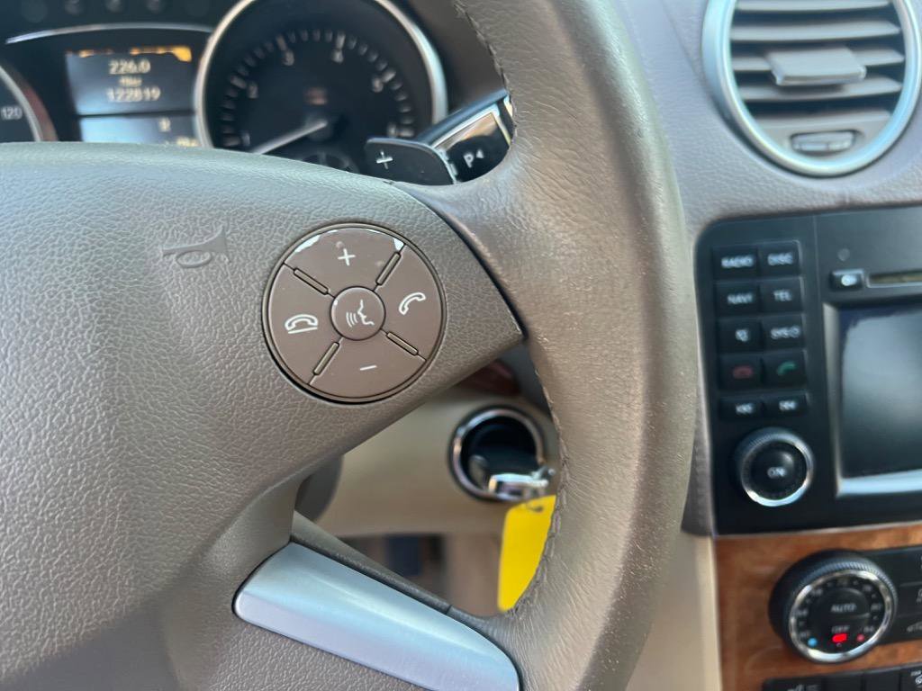 Used 2009 Mercedes-Benz GL 450 4MATIC image 27