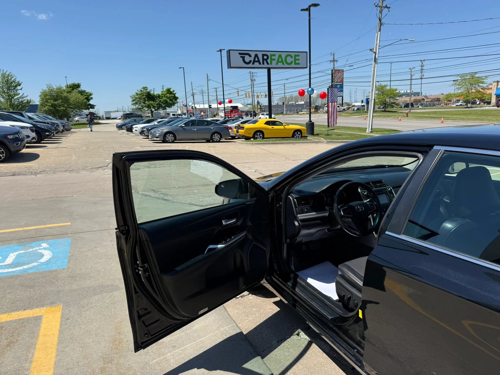 Used 2016 Toyota Camry SE FWD image 17