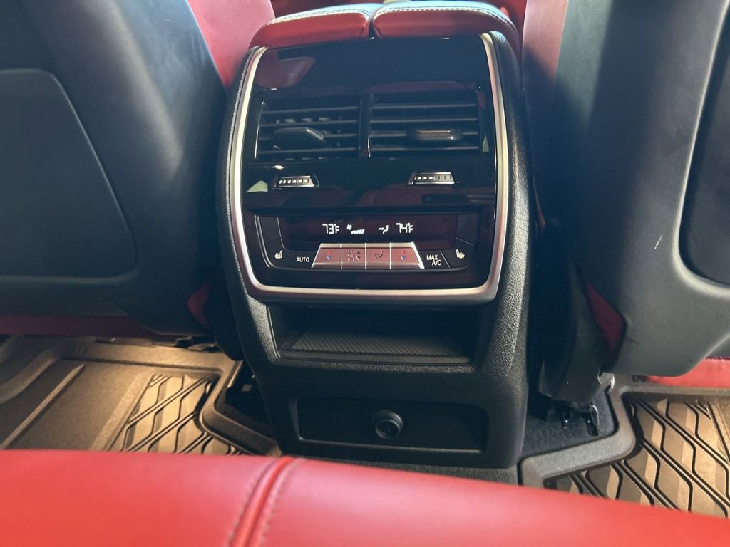 Used 2020 BMW X5 M Competition w/ Executive Package image 31