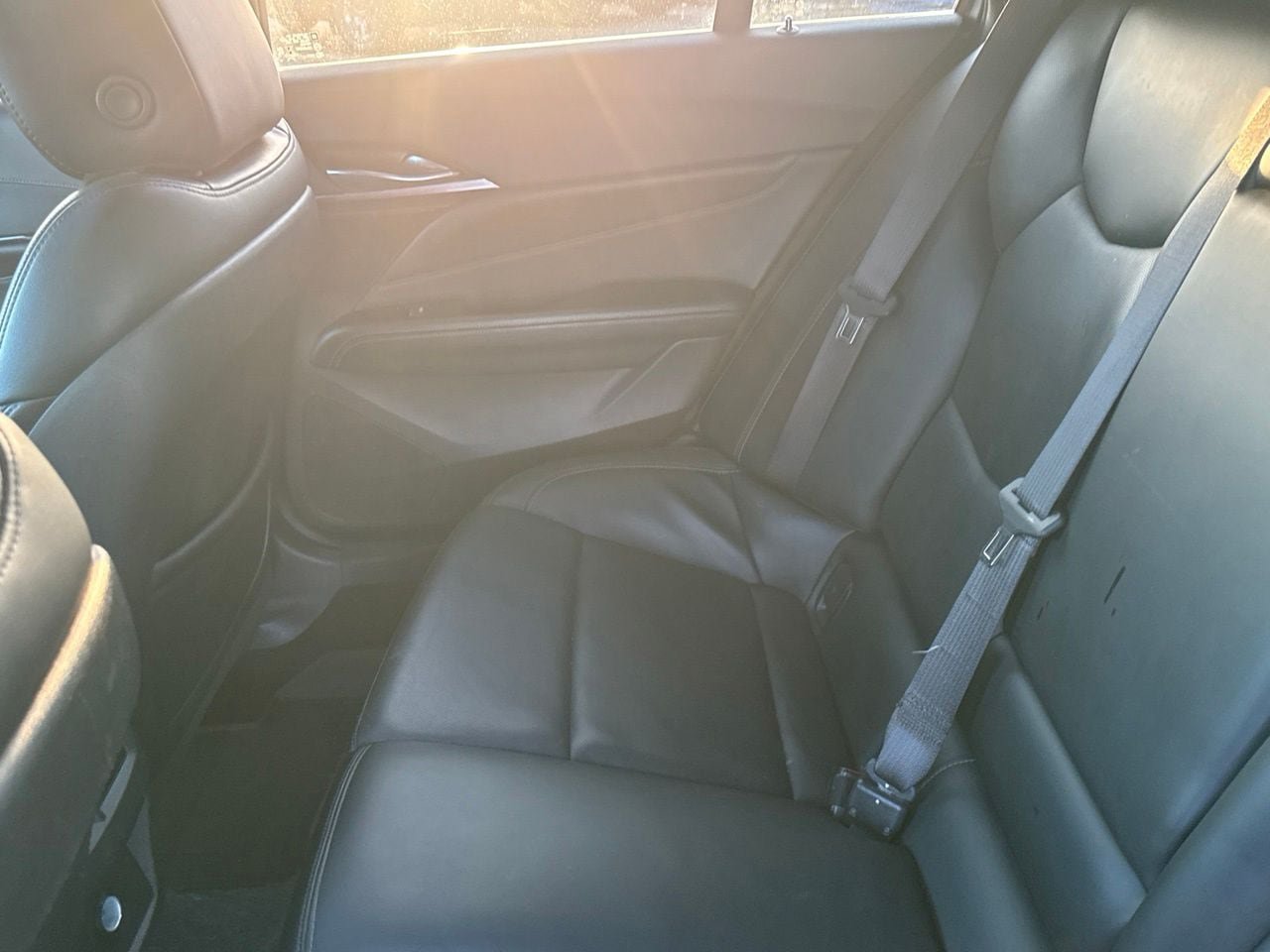 Used 2021 Cadillac CT4 Premium Luxury RWD image 37
