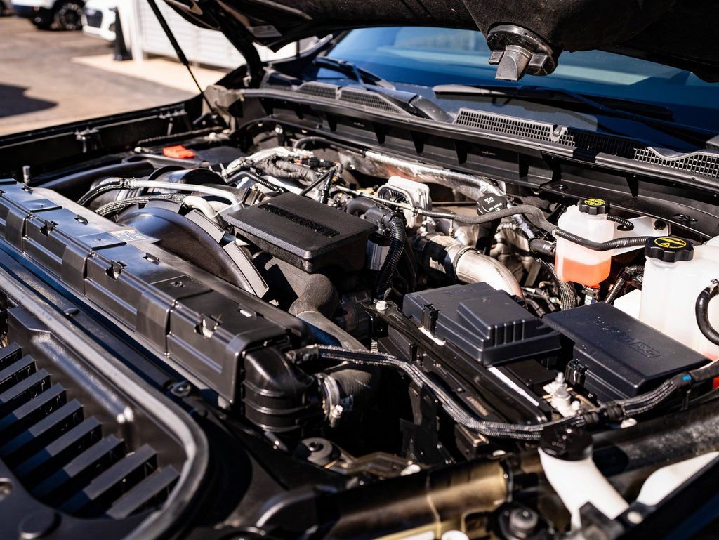 Used 2025 GMC Sierra 3500 Denali w/ Denali Reserve Package image 45