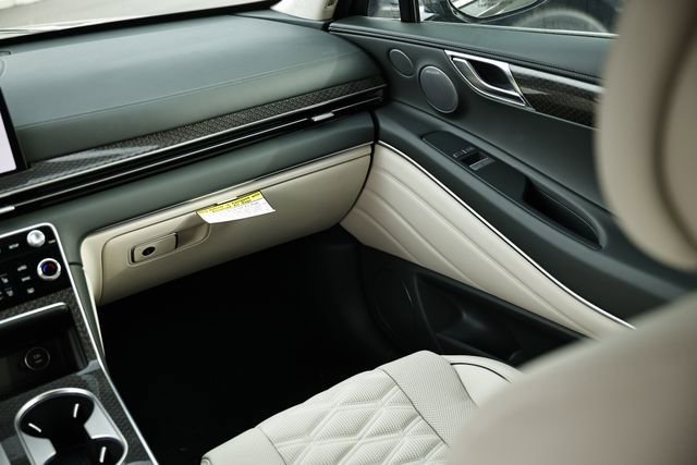 New 2026 Genesis GV80 3.5T e-SC image 31