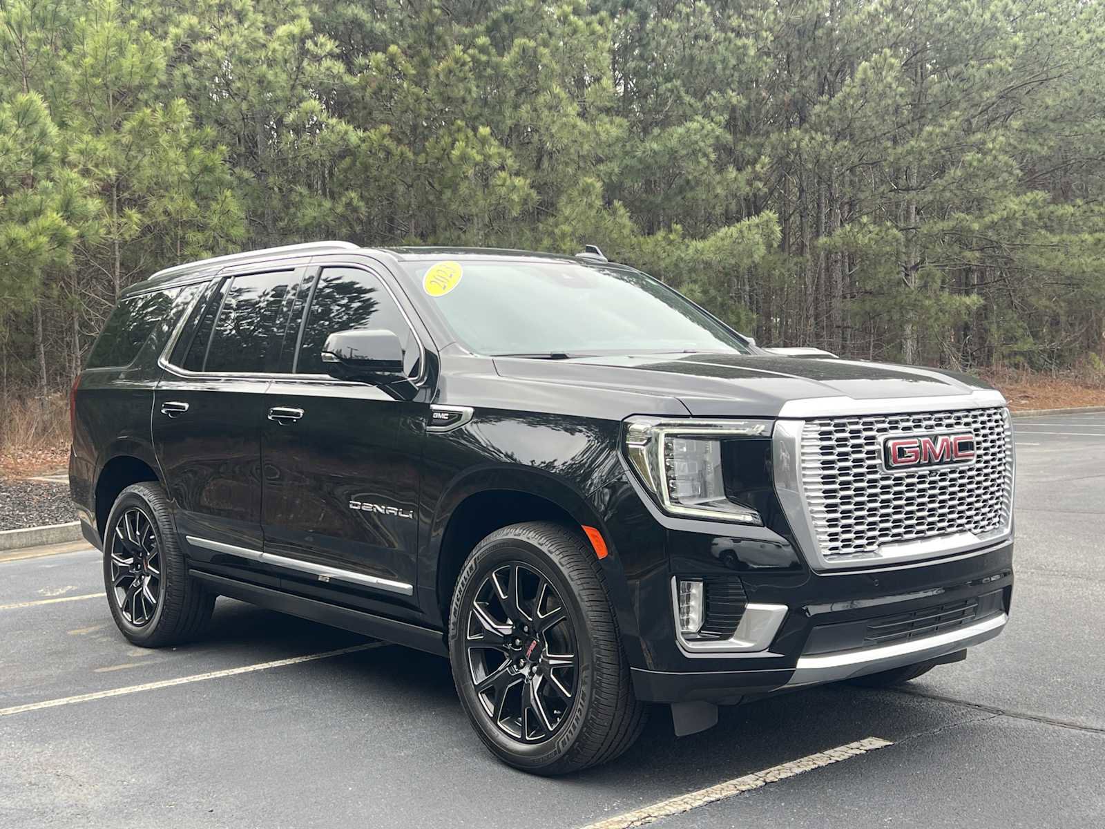 Used 2023 GMC Yukon Denali w/ Max Trailering Package image 4