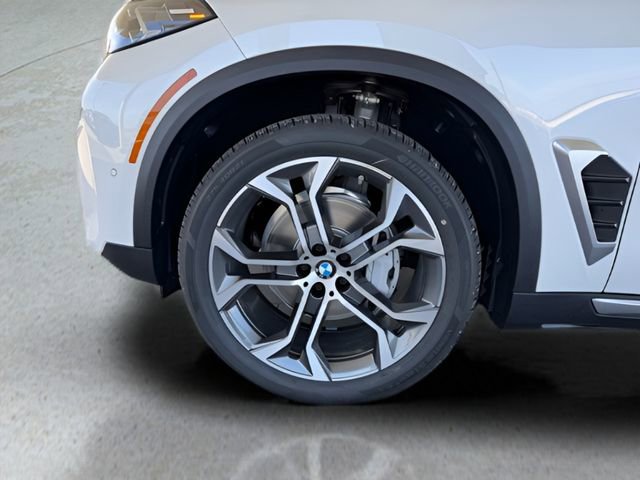 New 2026 BMW X5 xDrive40i w/ Premium Package AWD/4WD image 10