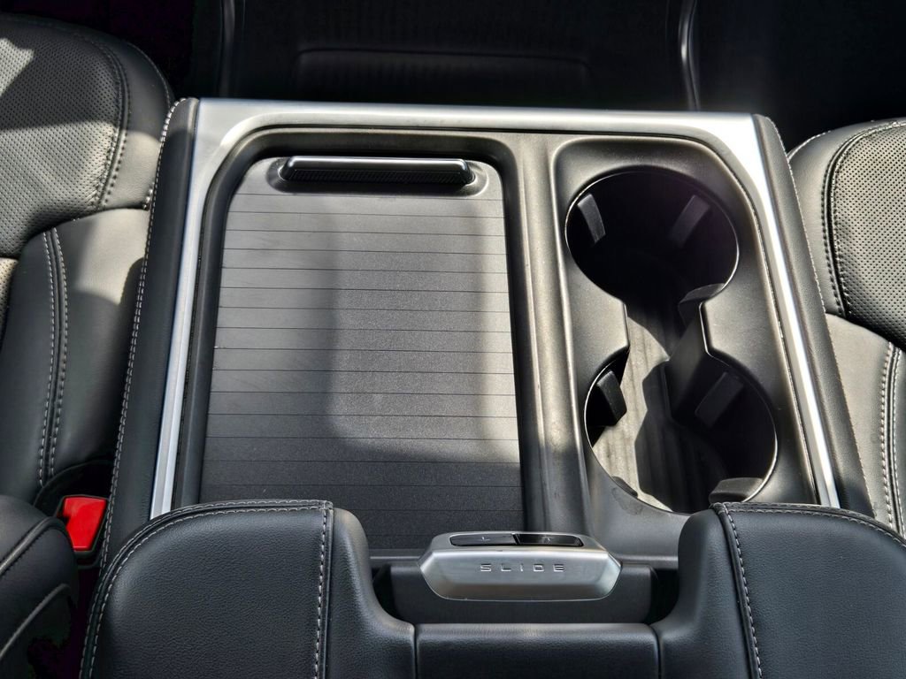 Used 2025 Ford Expedition Platinum image 23