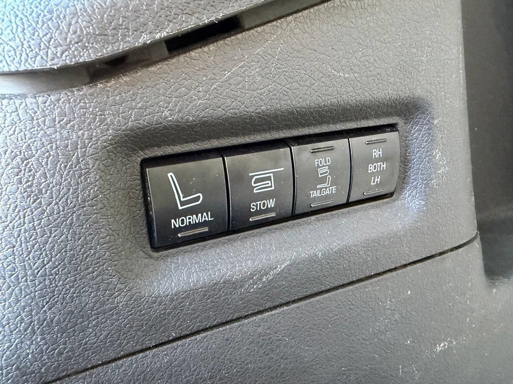 Used 2018 Ford Flex Limited w/ Equipment Group 303A AWD/4WD image 25