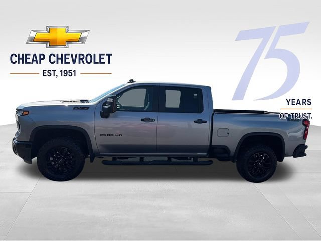 Used 2026 Chevrolet Silverado 2500 LT w/ Trail Boss Package AWD/4WD image 2