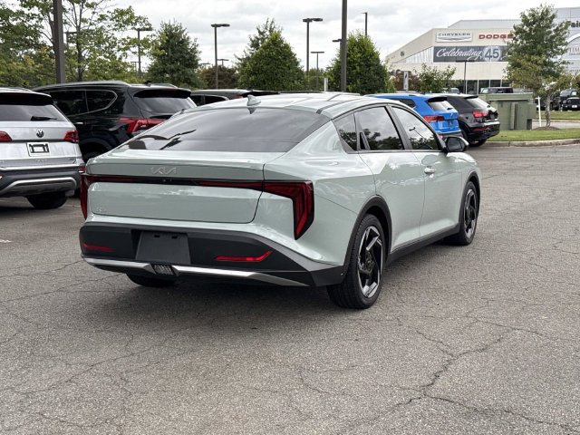 Used 2025 Kia K4 EX FWD image 2