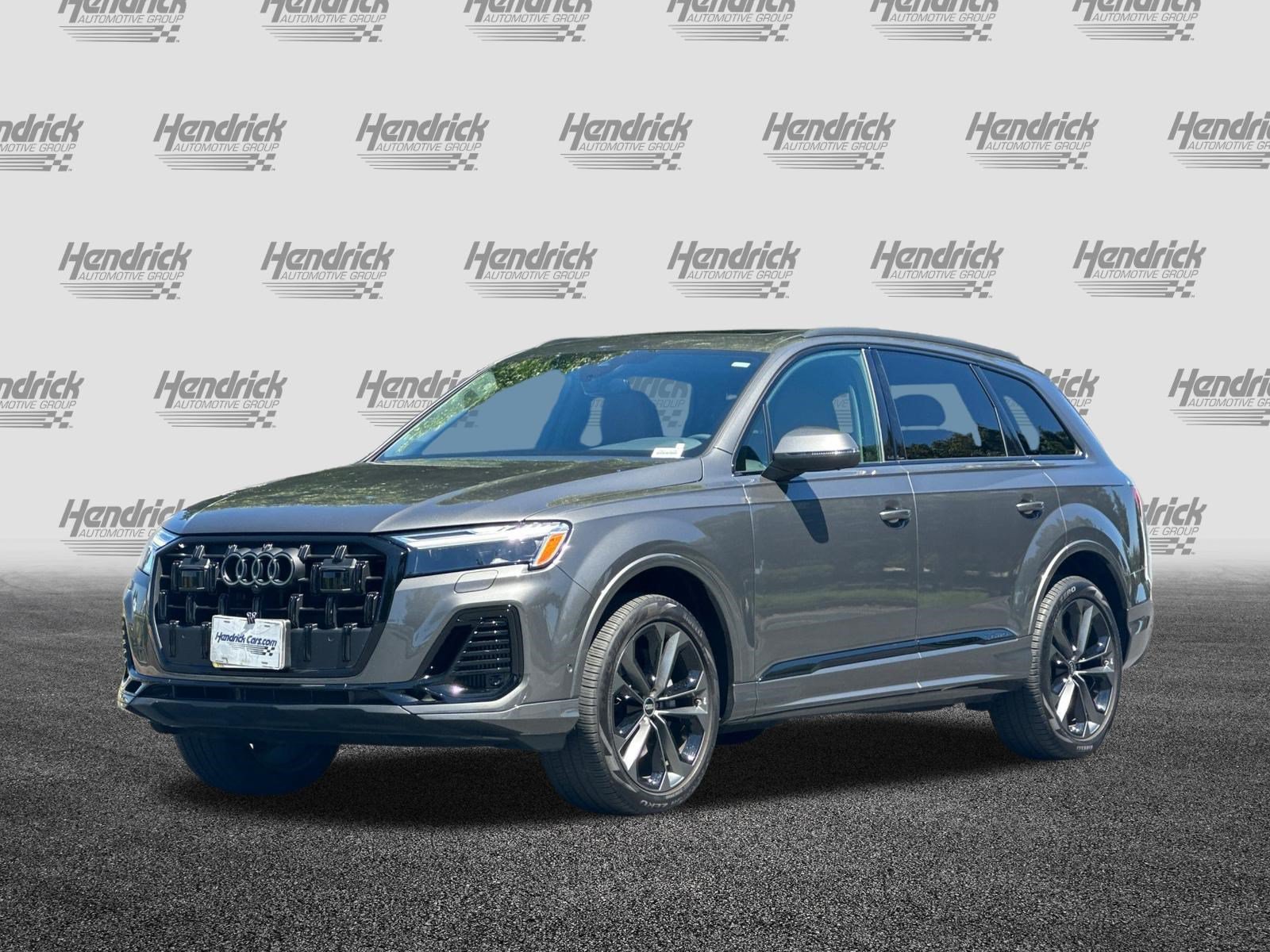 Used 2025 Audi Q7 3.0T Premium Plus w/ Premium Plus Package AWD/4WD image 9