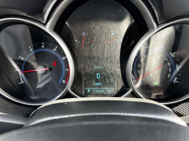 Used 2011 Chevrolet Cruze LT FWD image 22