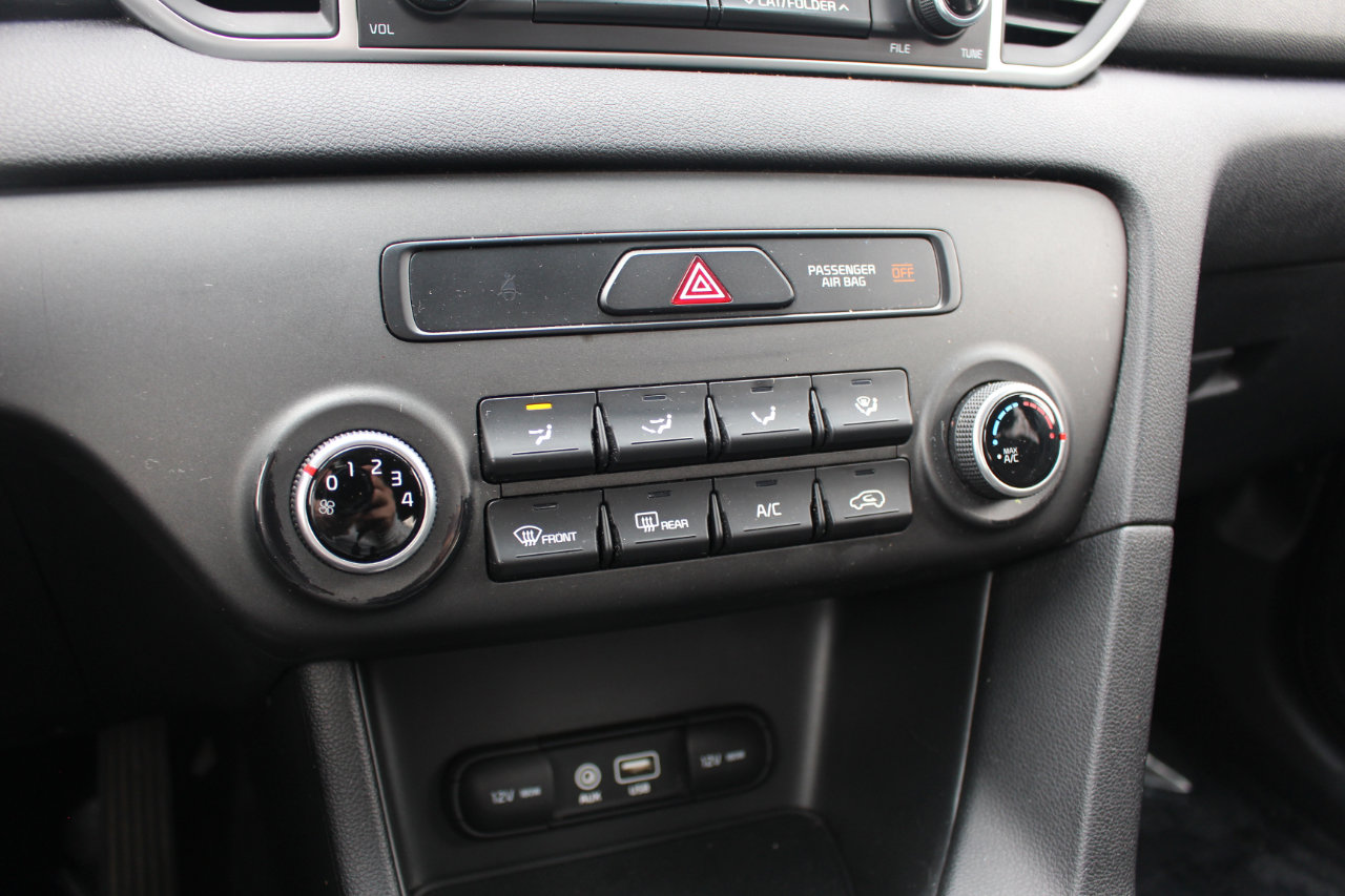 Used 2019 Kia Sportage LX image 23