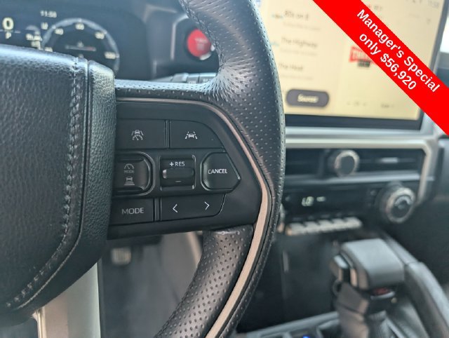 Used 2026 Toyota 4Runner TRD Off-Road Premium AWD/4WD image 17