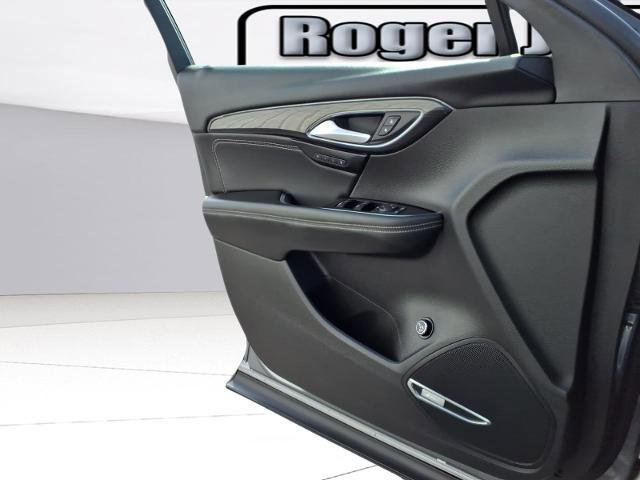 Used 2022 Buick Envision Essence w/ Technology Package I image 19