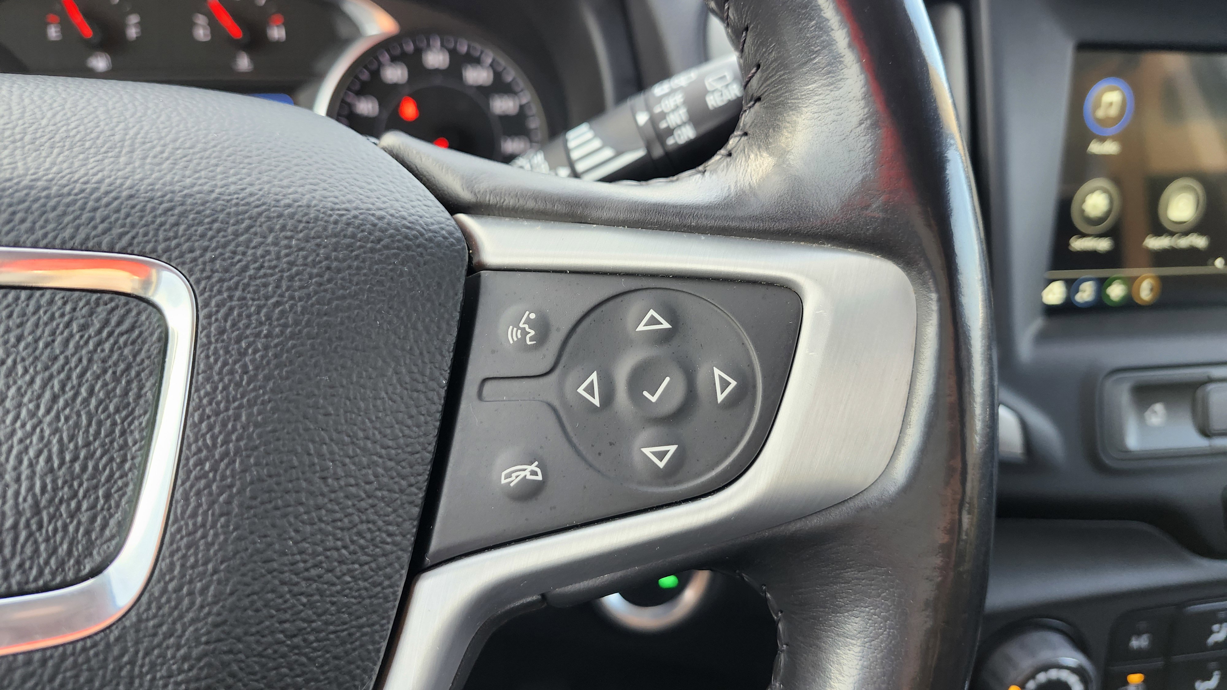 Used 2019 GMC Terrain SLE w/ LPO, Floor Liner Package image 30