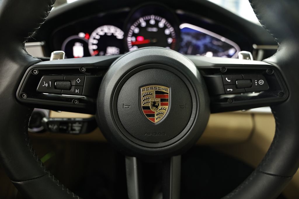 Certified 2023 Porsche Panamera image 34