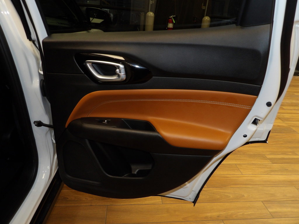 Used 2024 Jeep Compass Limited w/ Elite Group image 15