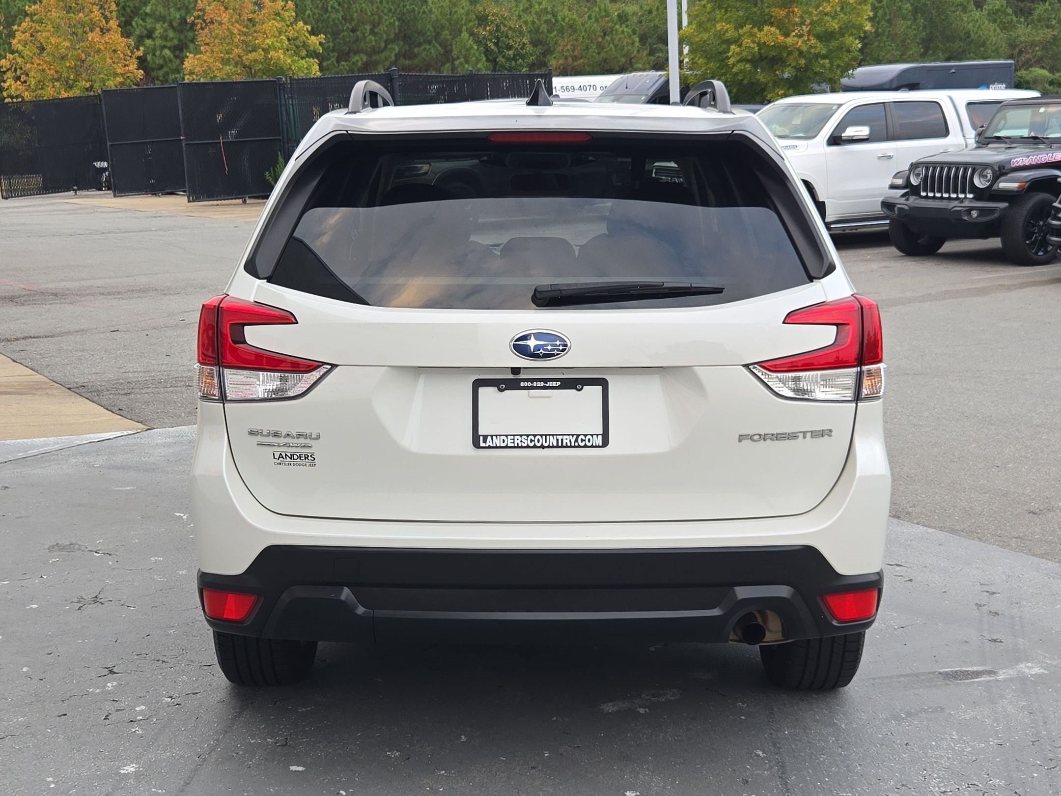 Used 2024 Subaru Forester Premium AWD/4WD image 6