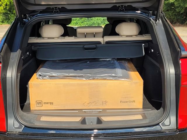 New 2026 Cadillac Lyriq Signature Sport w/ Nappa Leather Package image 9