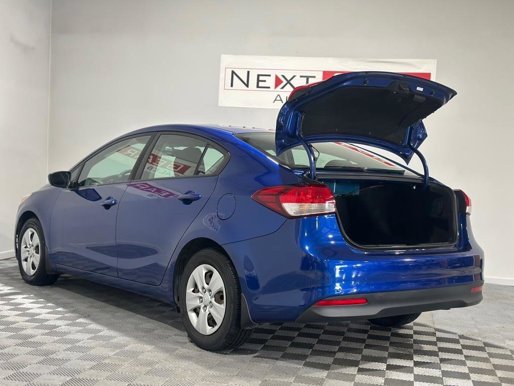 Used 2017 Kia Forte LX image 30