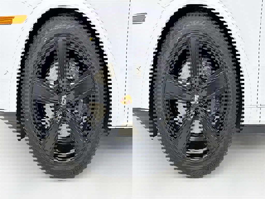 New 2026 Porsche Cayenne Coupe image 35