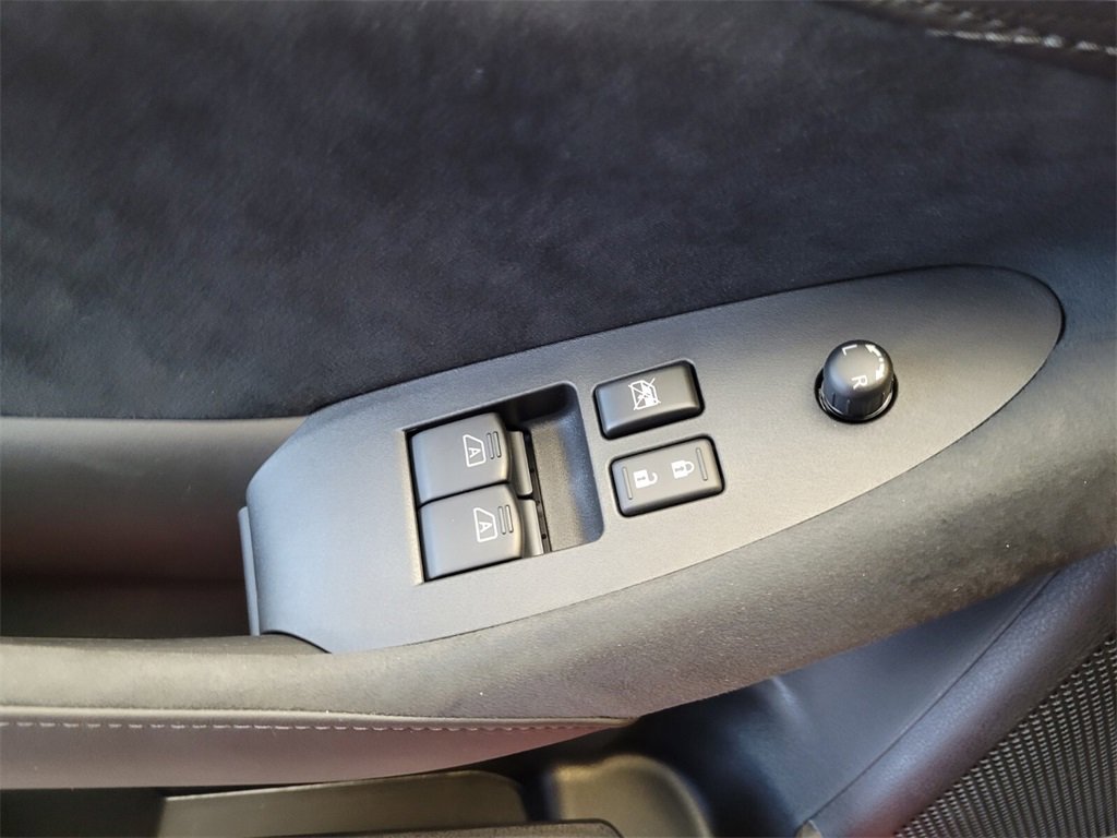 New 2025 Nissan Z NISMO w/ Floor Mat Package image 23