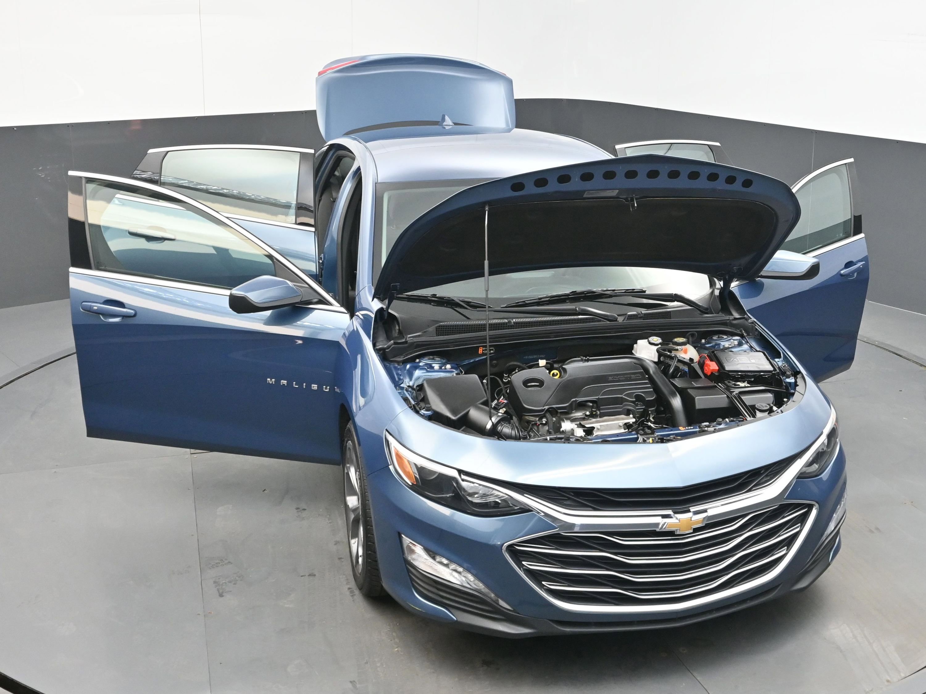 Used 2024 Chevrolet Malibu LT FWD image 41