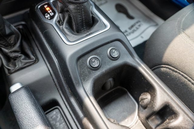 Used 2022 Jeep Gladiator Sport AWD/4WD image 27