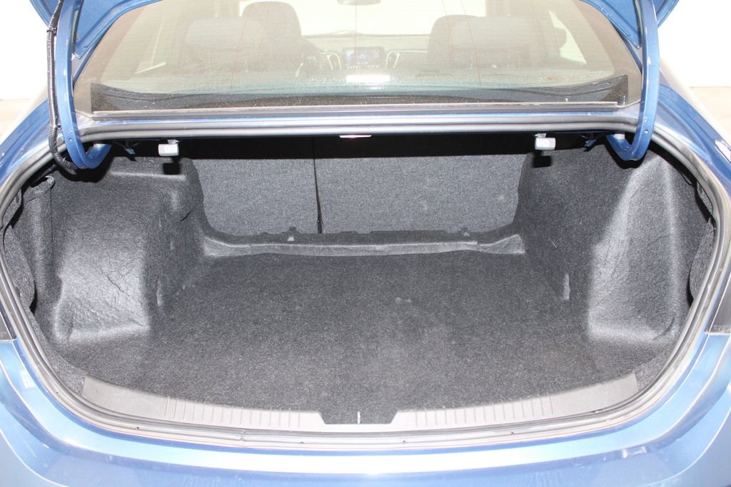 Used 2024 Chevrolet Malibu LT image 14